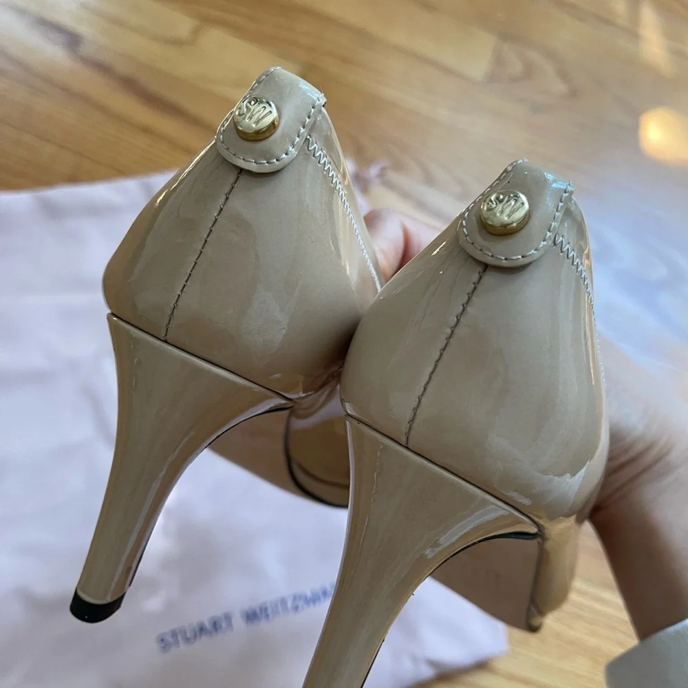 Stuart Weitzman Nude Patent Leather Open Toe Heels size 6 - Picture 3 of 13